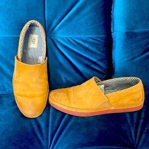Light Brown Ugg Loafers w/ clay colour sole